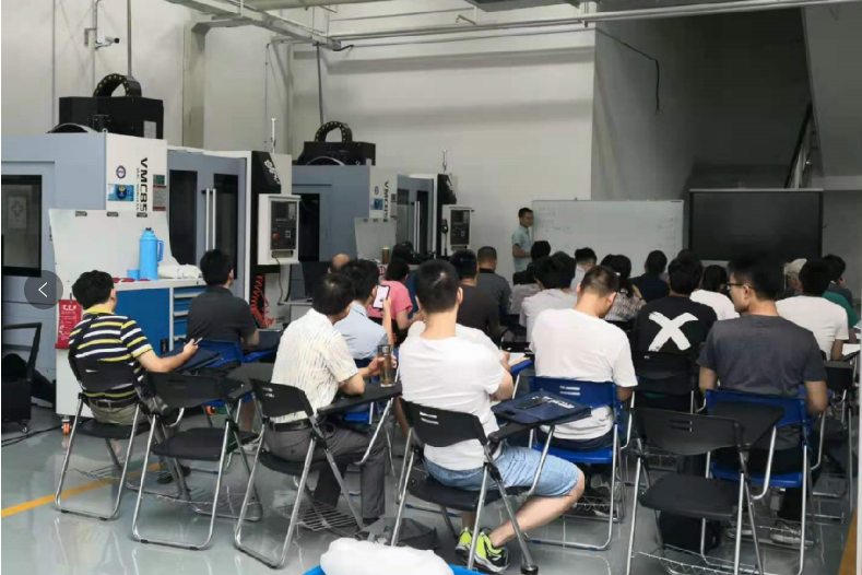 合肥市教育局中高職院校專業(yè)教師、企業(yè)技術人員專題培訓